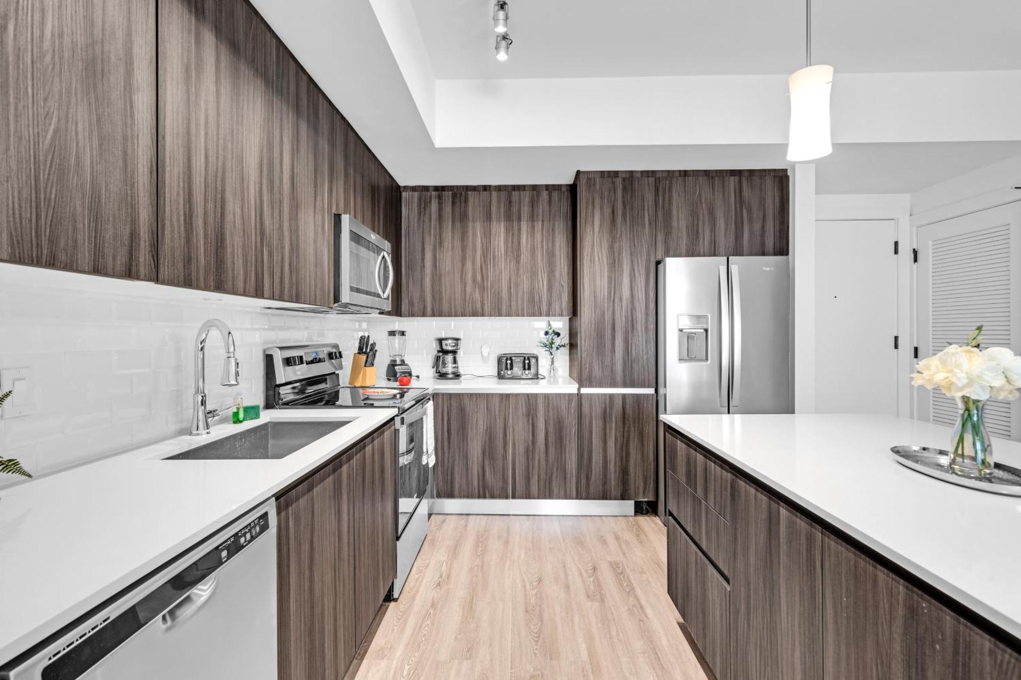 Amazing 2 Bedroom Unit In Doral Miami With Free Parking Хайлиа-Гарденс Экстерьер фото